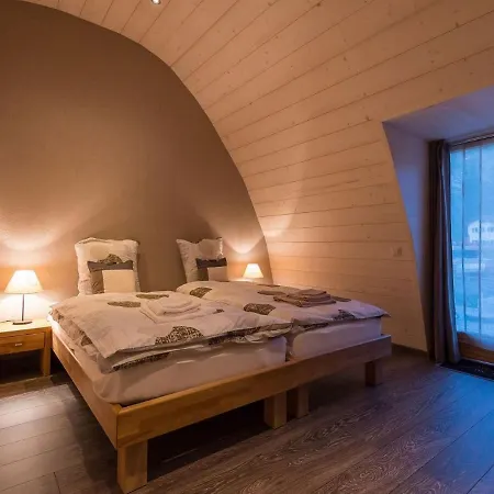 Couette-café La Péniche *